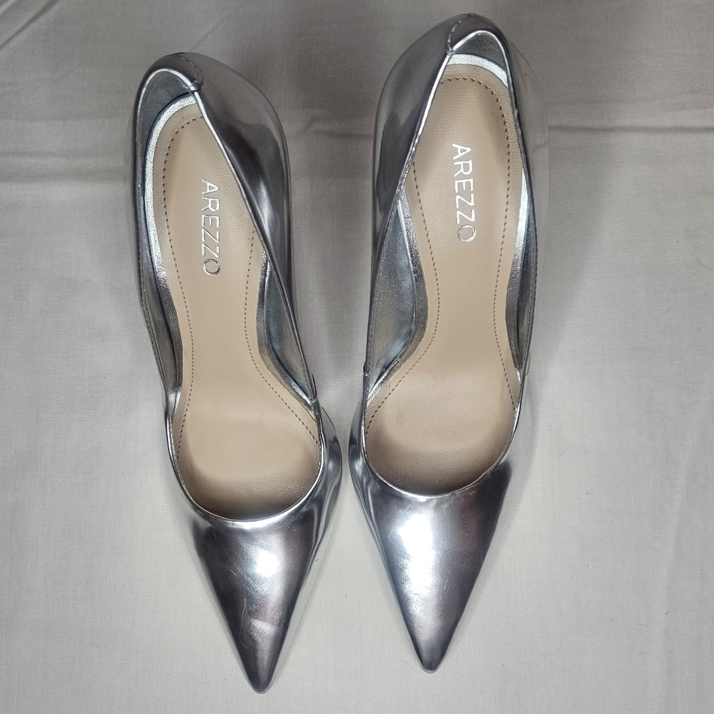 Arezzo Emily High Stiletto - Silver Synthetic Chrome NWT Sz 5.5 - Picture 6 of 15